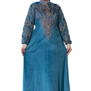 عباية شتوي قطيفة للمحجبات – تطريز أنيق على الصدر – تصميم محتشم واسع – عباية خروج شتوية للمقاسات من 65 حتى 120 كجم (اسود, 1)