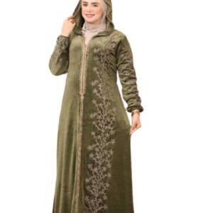 عباية قطيفة نسائية للاستقبال والخروج – تصميم راقٍ بتطريز حرير وأوكسيد – خامة قطيفة هايدي ناعمة – مقاس 1 من 60–85 كجم | مقاس 2 من 85–120 كجم