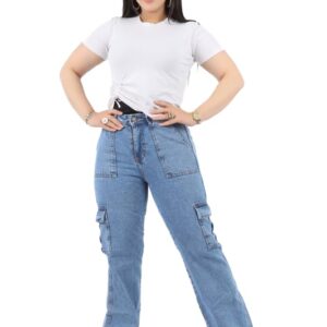 Women's medum blue cargo jeans