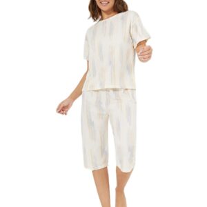 طقم بيجامة كابري مكون من تيشرت برقبة دائرية مطبوع للنساء من ستايلي