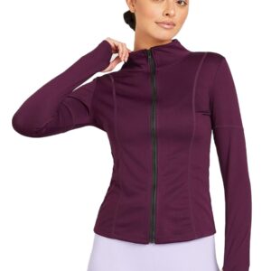 جاكيت نسائي من ستايلي بسحاب وفتحة للإبهام مع تفاصيل متباينة اللون