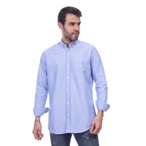 قميص سادة بأكمام طويلة وتفاصيل جيب للرجال من كوب