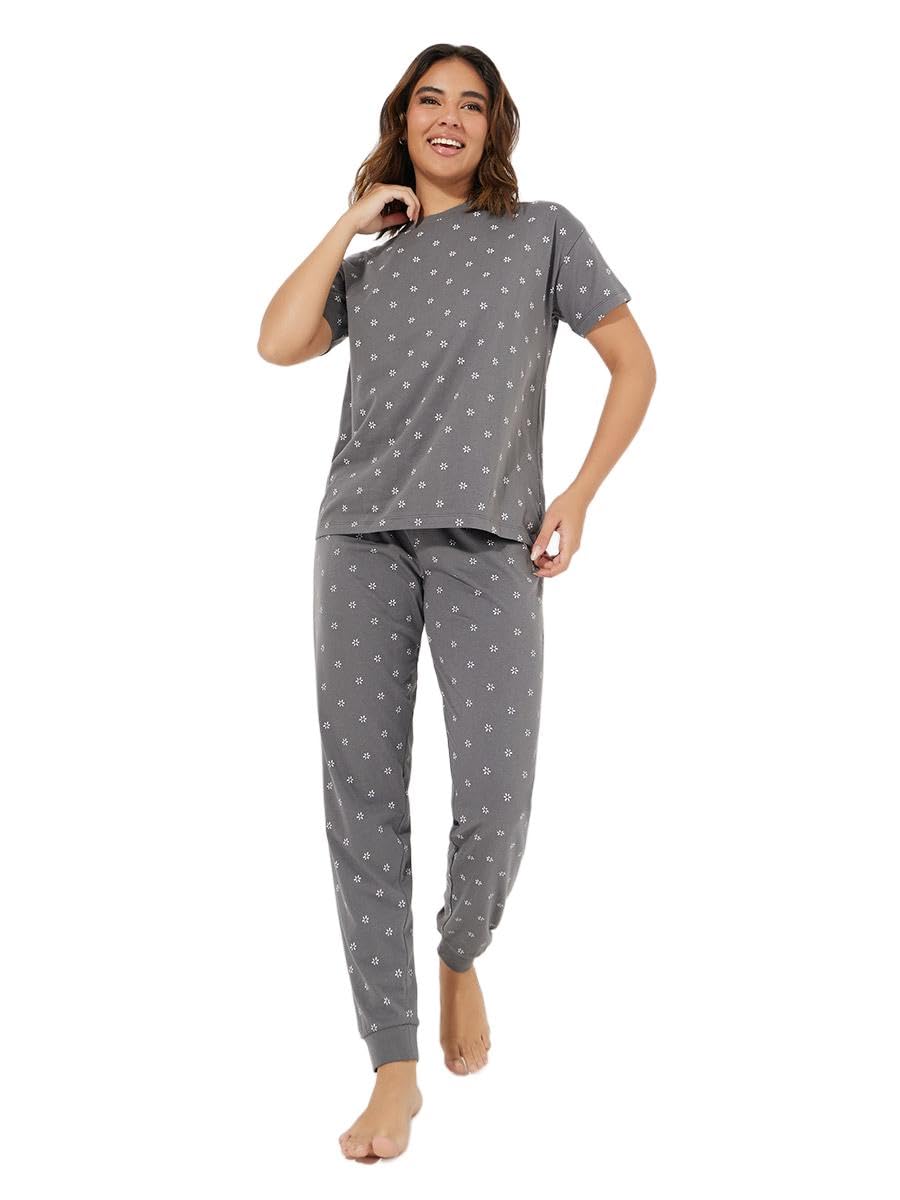 51SOh-HOKYL طقم بيجامة 7008491214 بتيشيرت مزين بالزهور وسروال بأساور للنساء من ستايلي