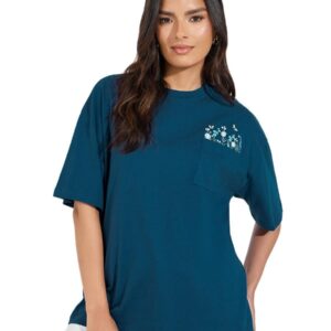 تي شيرت للنساء مصنوع من قطن جيرسي بتصميم مطرز بقصة عادية للنساء من ستايلي