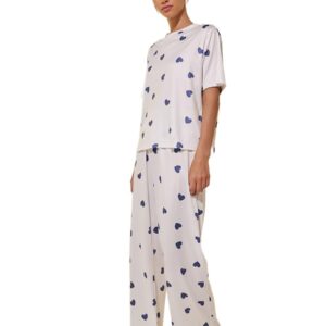 بيجاما مكونة من تيشيرت وبيجامة مطبوع عليهما قلوب برقبة دائرية للنساء من ستايلي