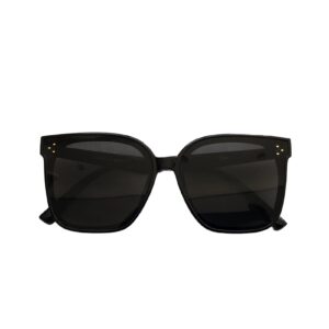 نظارة شمسية للنساء 2021 بتصميم لطيف واطار كبير انيق عصري كلاسيكي ونجوم وحش لون العدسات: اسود