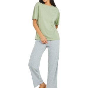 طقم بيجامة مكون من تيشرت سادة بجيوب للنساء من ستايلي