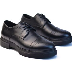 جزمه رجالي كلاسيك مصنوعه من الجلد طبيعي مع نعل مقاوم للانزلاق - متوفر بمختلف الالوان و المقاسات