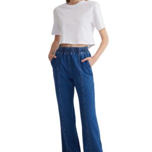 ترنديول بنطلون جينز للنساء بخصر مرتفع وارجل واسعة ومزين بخياطة بلون ازرق TWOSS25JE00006