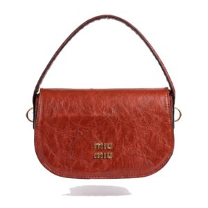 شنطة يد نسائية انيقة من الجلد - شنطة كتف انيقة وواسعة ومريحة