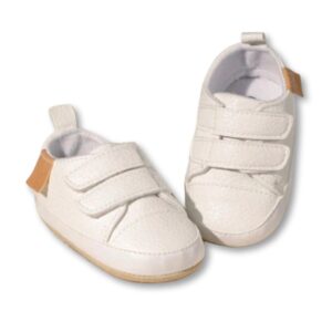 حذاء بيبي سوفت أبيض مناسب للأطفال في خطواتهم الأولى للأعمار من 12 إلى 18 شهرًا