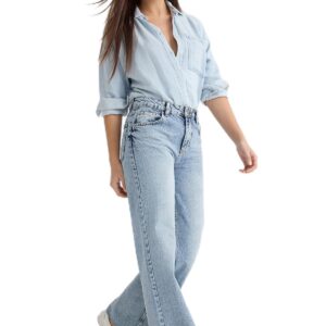 بنطلون جينز طراز TWOSS25JE00064 بقصة واسعة وخصر عادي للنساء من ترنديول