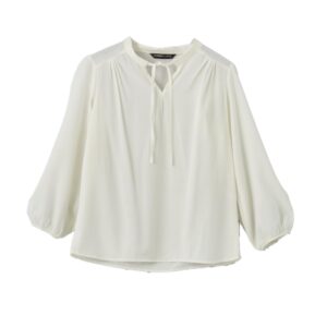 بلوزة من ال سي وايكيكي