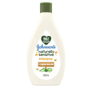شامبو جونسون ناتشورالي سنسيتيف للأطفال، بالصبار العضوي، مكونات طبيعية بنسبة ٩٨٪، يجعل الشعر ناعمًا وسهل التصفيف، لفروة الرأس الحساسة والشعر الخفيف، بتركيبة لا دموع بعد اليوم، غير معطّر، نباتي، ٣٩٥ مل