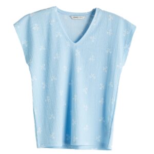 LC واكيكي تي شيرت نسائي منقوش برقبة على شكل حرف V