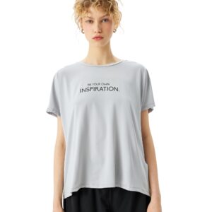 تيشرت رياضي عصري للنساء