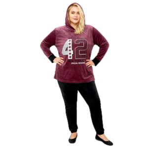 بيجامه شتوية قطيفه هايدي مستورد مقاس موحد من 60_90 كيلو