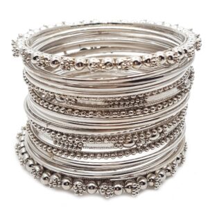 مجموعة اساور حلقية بتصميم تقليدي قديم للنساء من يوبيلا