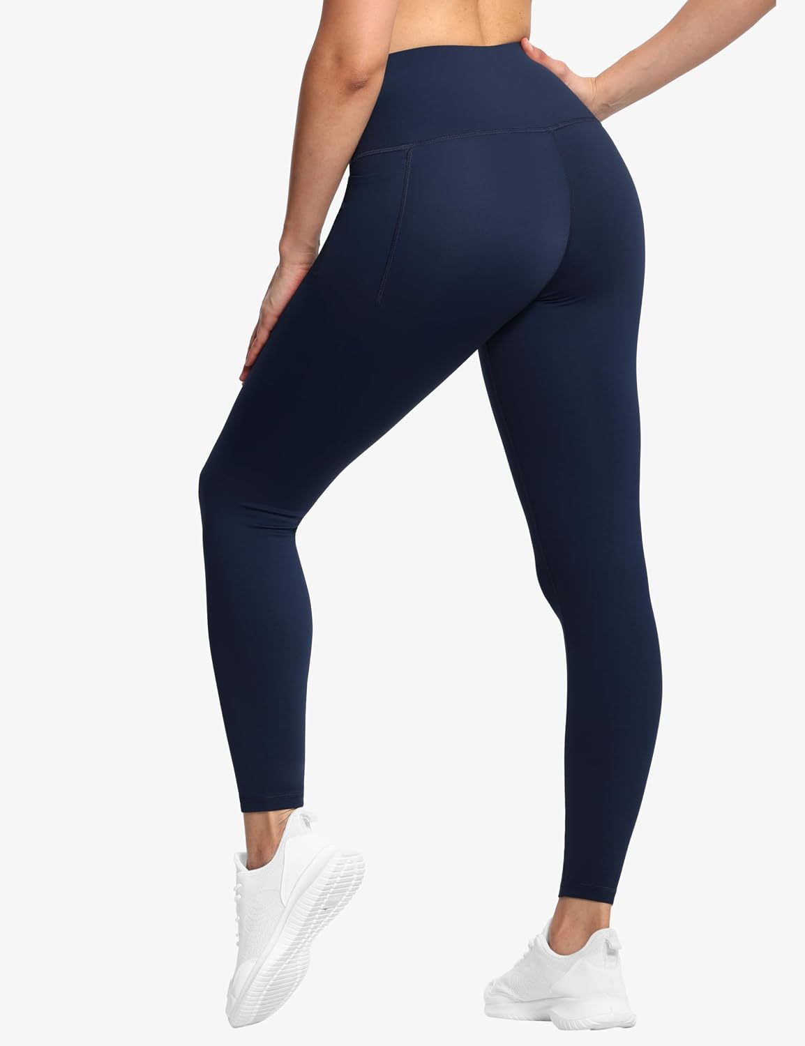 61EmEUcFXYL._AC_SL1500_ سروال ضيق للتحكم في البطن للتمارين الرياضية للتحكم في البطن من بخصر مرتفع وجيوب ومناسب لليوغا والجري واللياقة البدنية من ذا جيم بيبول | High waist, Wide elastic waistband, Compression, Squat-proof, Flatlock Seams, Ultra-soft, Gusseted crotch - الصورة 3