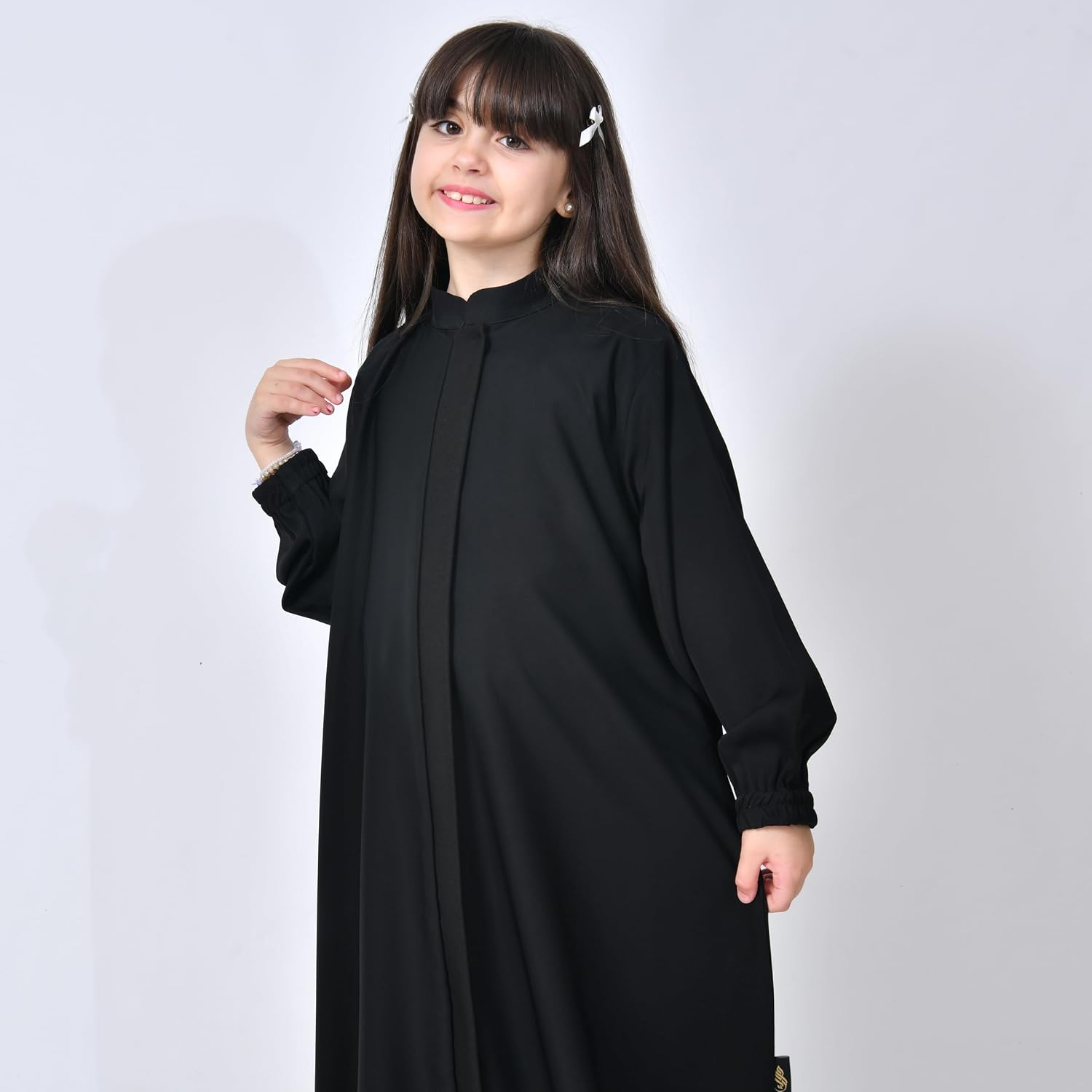 61mFwgzn2cL._AC_SL1500_ عباية لارا بناتي ربع كلوش - تصميم أنيق بأكمام مزمومة - سحاب إغلاق عملي - عباية فخمة للمناسبات والحياة اليومية - الصورة 2
