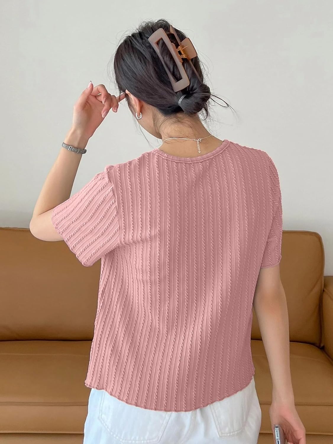 71XqkerI-3L._AC_SL1500_ بلايز عصرية للنساء من جريسيلوكس - بلوزة قصيرة، قمصان فضفاضة كبيرة الحجم وبلوزات كورية أنيقة للارتداء في الصيف (متوفرة بمقاسات كبيرة وعبوة كومبو من قطعتين) - الصورة 2