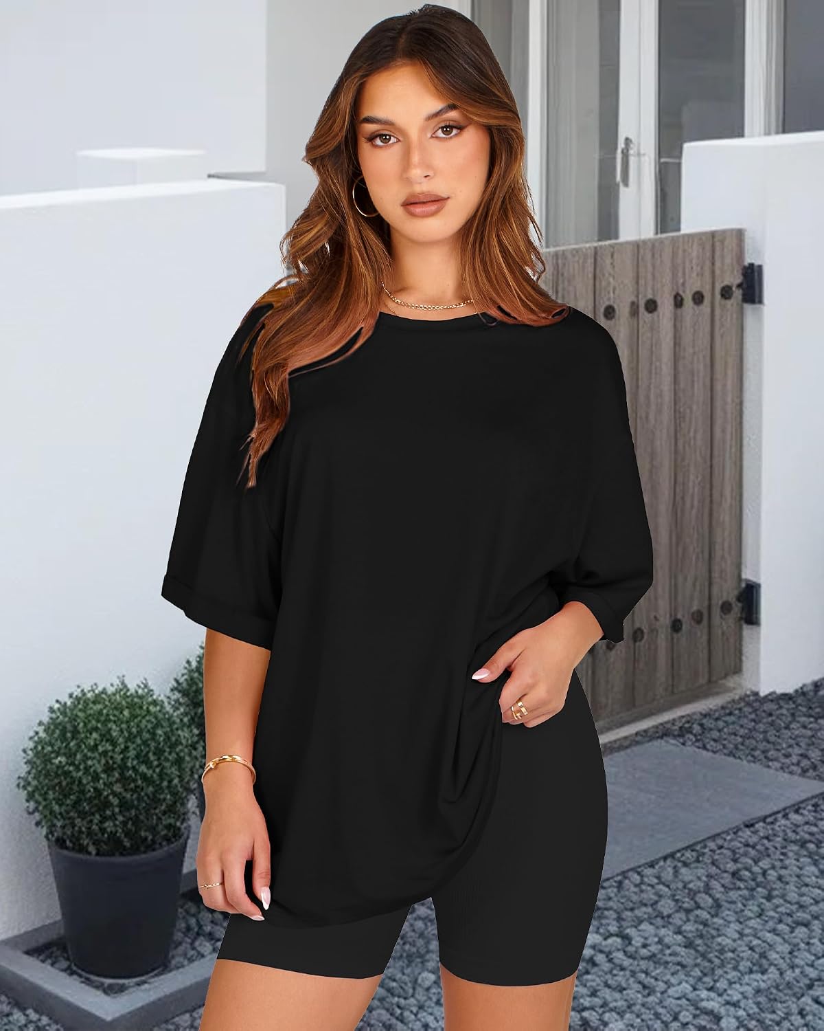 71b8zouEHDL._AC_SL1500_ تي شيرت كبير الحجم برقبة دائرية ضيقة وأكمام قصيرة وقصة فضفاضة للنساء - الصورة 3